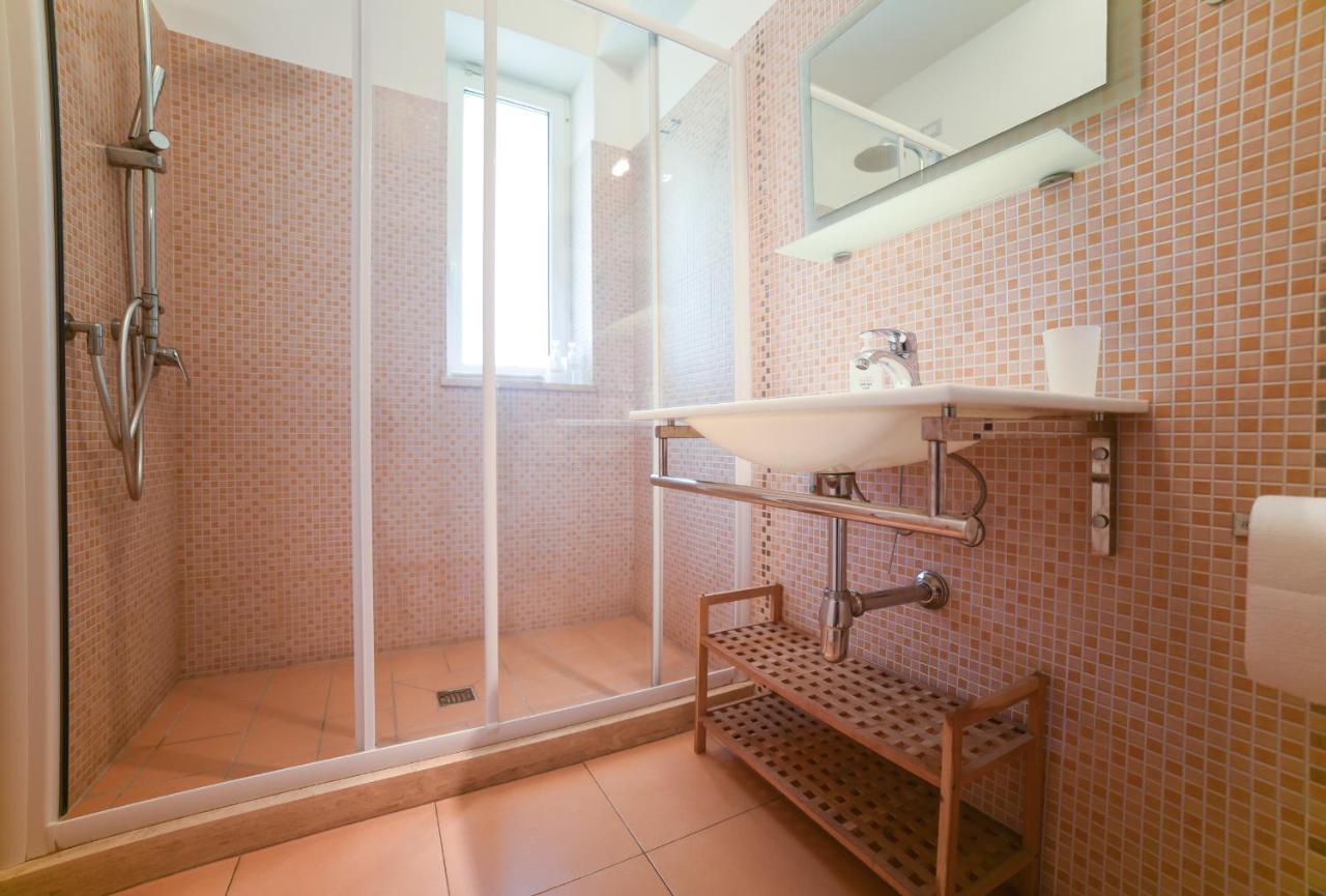 Palazzo Leo Suite And Apartment Lecce Esterno foto